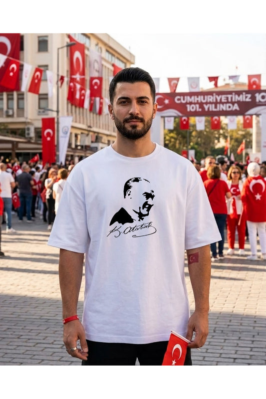 Pandorica's Mustafa Kemal ATATÜRK Tasarımı İmzalı Baskılı Unisex Pamuklu T-shirt