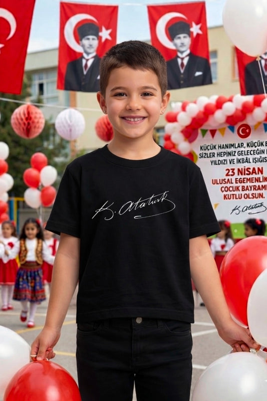 Pandorica's Mustafa Kemal ATATÜRK Tasarımı İmzalı Baskılı Unisex Pamuklu T-shirt