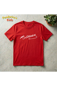 ATATÜRK Tasarımı İmzalı Baskılı Bayraklı Unisex Pamuklu Çocuk T-shirt