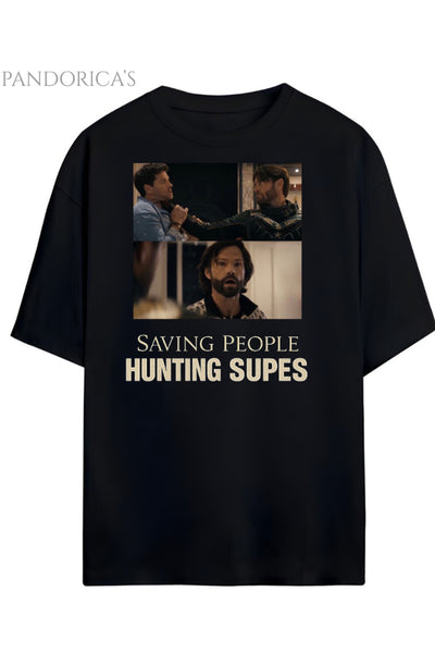 Pandorica's Saving People Hunting Supes Yazılı The Boys & Supernatural Unisex Pamuklu T-shirt